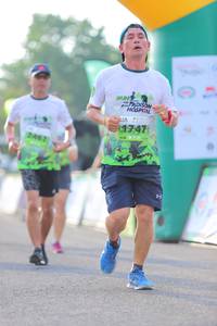 BIB: 4741, 1247
                            <button type="button" onclick="openModal(3652918)" class="btn btn-primary btn-sm float-right btn-popup" data-toggle="modal" data-target=".modal-high-quality">
                        <i class="fas fa-shopping-cart"></i> Add to Cart
                    </button>
                                            <button type="button" onclick="isThisMe(3652918, true)" class="btn btn-success btn-sm float-right btn-popup btn-isme hidden" data-toggle="tooltip" data-placement="bottom" title="นี่คือรูปของคุณใช่ไหม คลิกที่นี่เพื่อเอาเข้าอัลบั้ม">
                        <i class="fas fa-plus"></i> Add to album
                    </button>
                    <button type="button" onclick="isThisMe(3652918, false)" class="btn btn-warning btn-sm float-right btn-popup btn-isnotme hidden">
                        <i class="fas fa-ban"></i> Remove from album
                    </button>